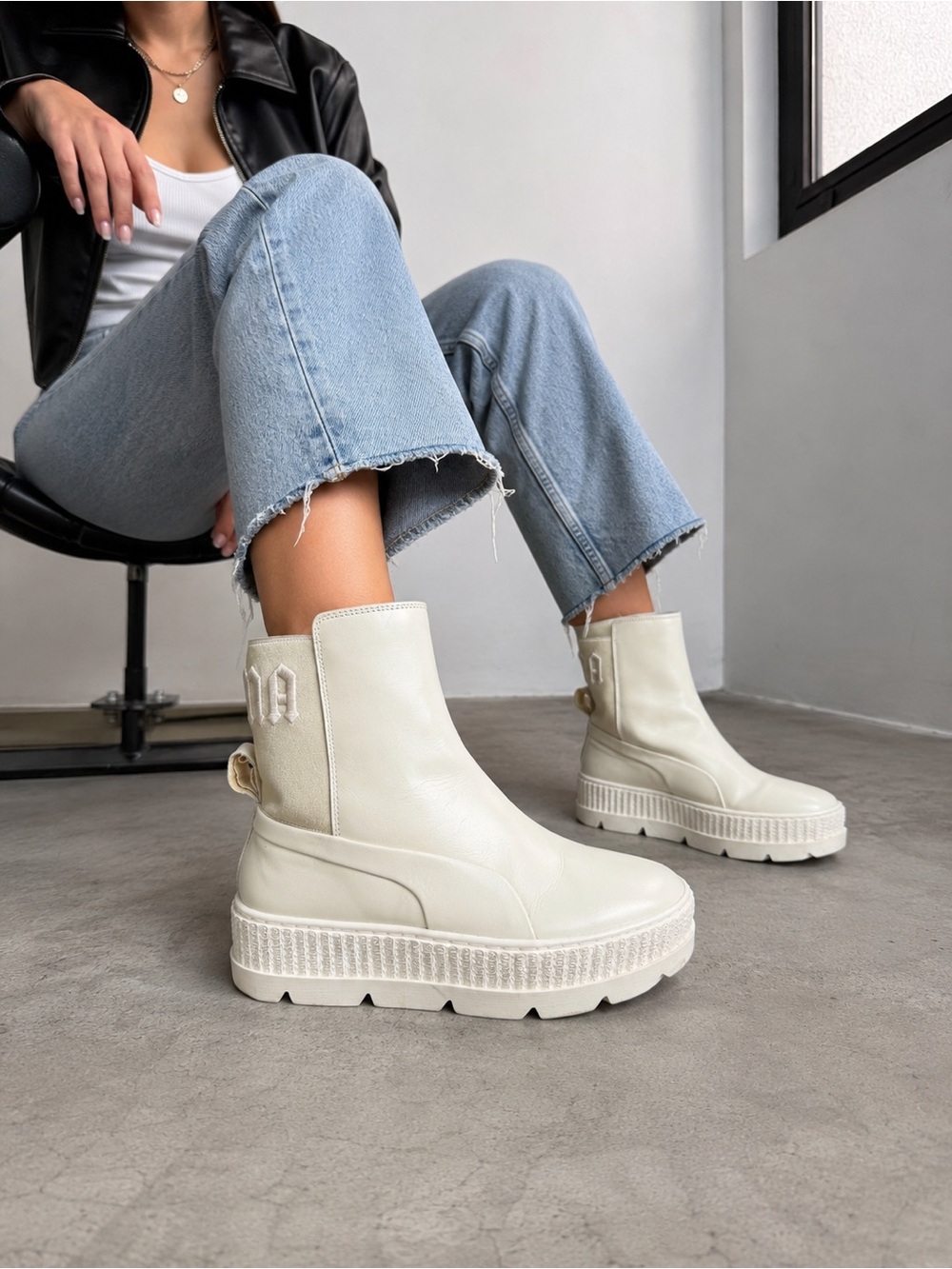 PUMA Women’s Size 9 Ivory Platform Ankle Boots Embroidered Logo Chunky Sole